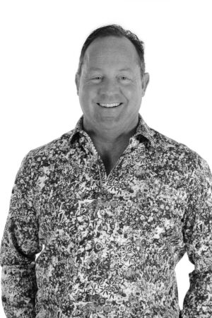 Bruce Warburton