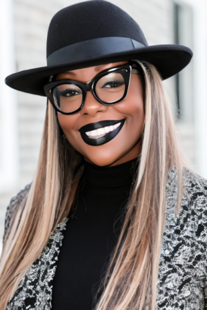 Mikeya Akins